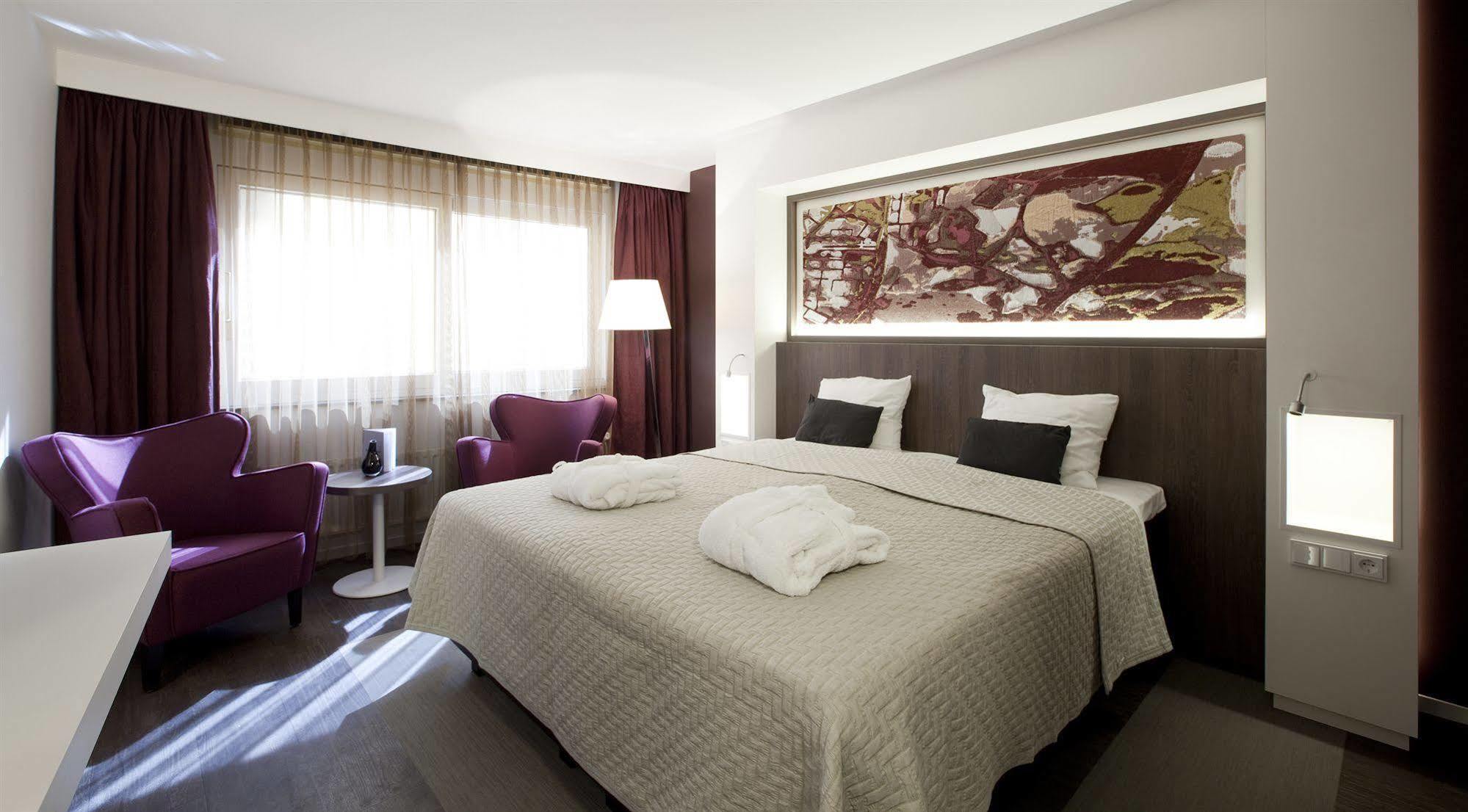 Auberge Du Bonheur تيلبورغ المظهر الخارجي الصورة